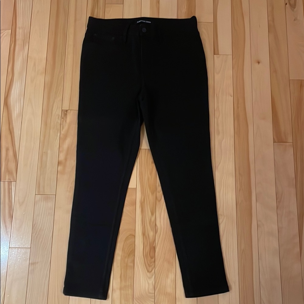 Calvin Klein Black High Rise Skinny Jeans, size 29